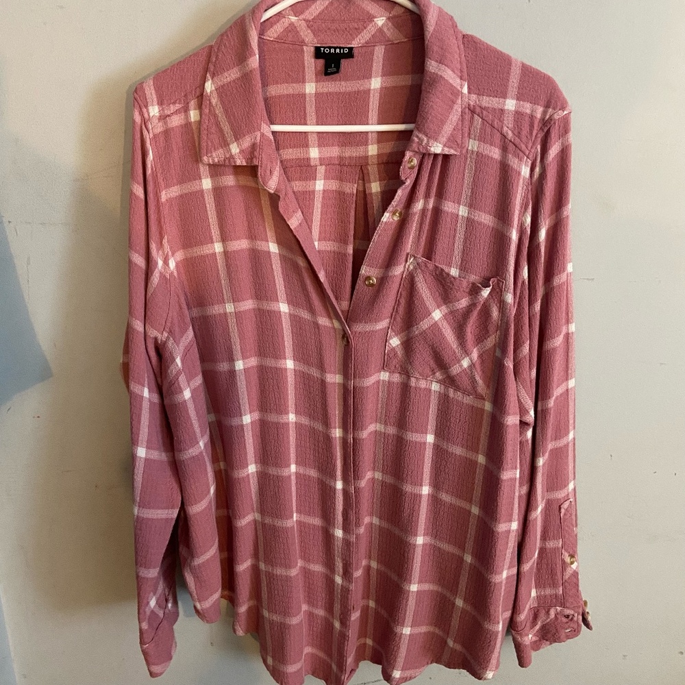 Torrid Crinkle Flannel Gauze Button Up Shirt
